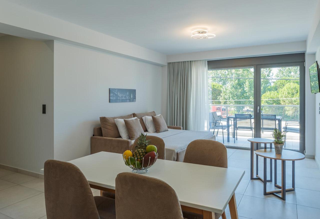 Bisaltae Seaside Suites 케라모티 외부 사진
